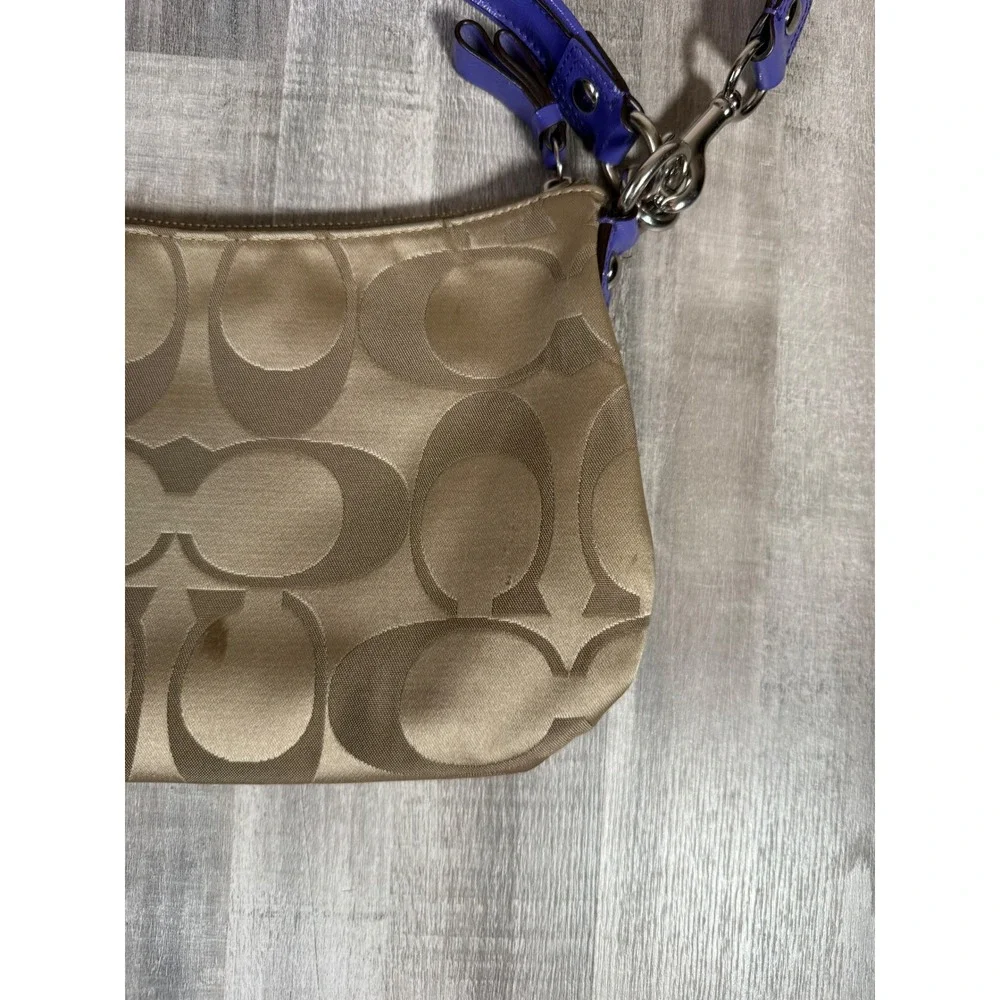 Coach signature poppy